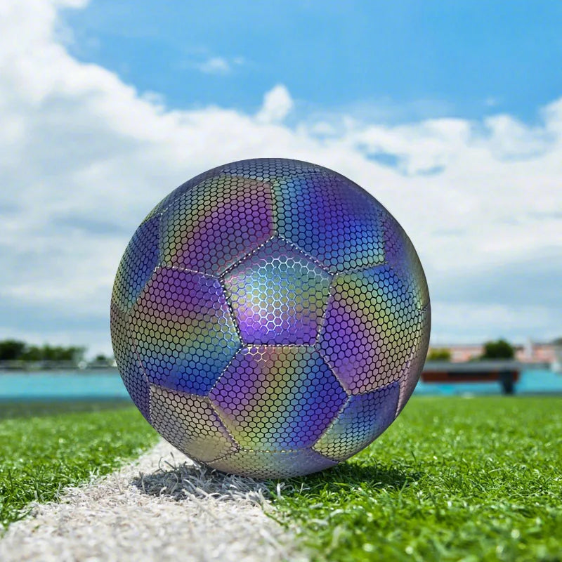 Luxora Prism Ball