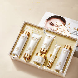 Image of Moisturizing And Skin Rejuvenation Skin Care Product Set